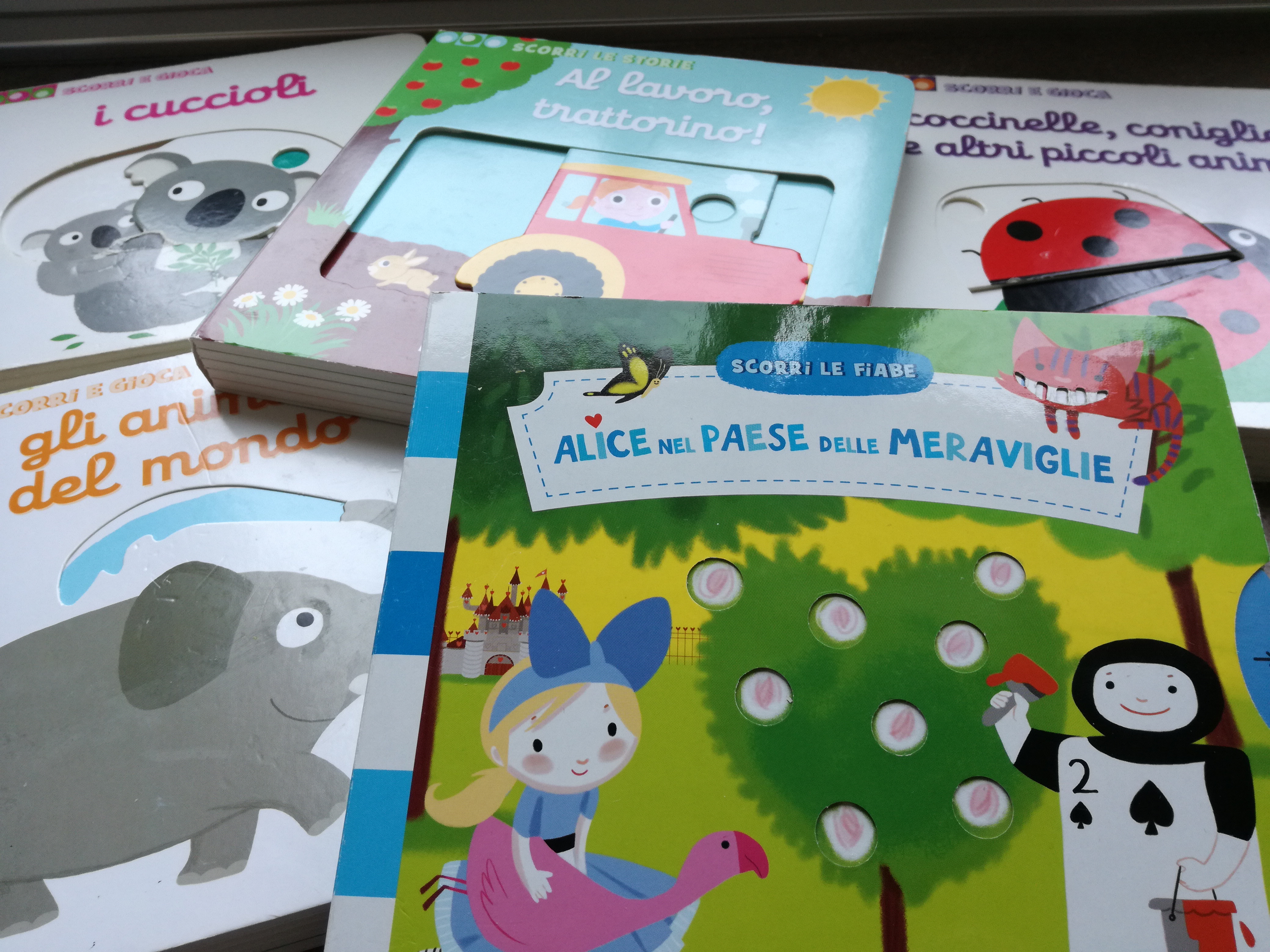 Libri per bambini da 1 a 2 anni: Chi con chi e Segui il dito - Gallucci ·  Pane, Amore e Creatività